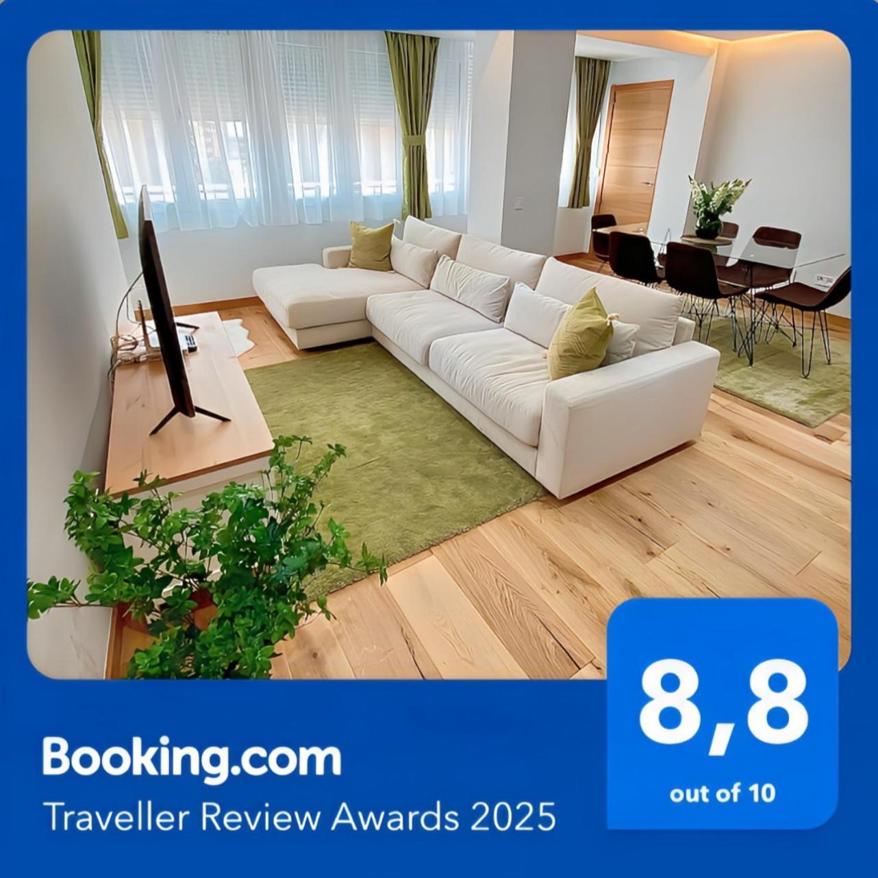 Apartamentos Prestige Suites Malaga I מראה חיצוני תמונה